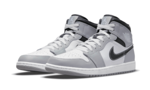 Air Jordan 1 Mid Light Smoke Grey (2022)