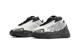 Yeezy 700 MNVN Bone