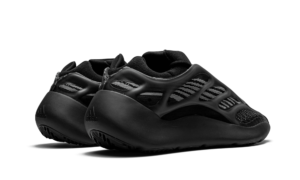 Heritage-Paris-Yeezy-700-V3-Alvah-Sneakers-3_c300424e-15d4-4e9b-b5b9-34f4acc7bfc7.png Air Jordan 3 Retro Lucky Green