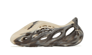 Yeezy Foam RNNR MX Clay Cream
